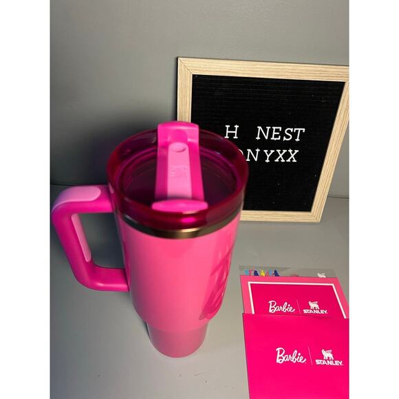 Stanley x Barbie Rockers Barbie 40oz Quencher Limited Edition Collab - Picture 6 of 7